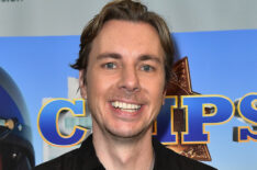 Dax Shepard on the set of 'Despierta America'