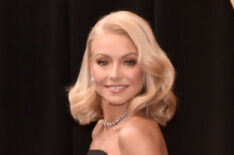 Kelly Ripa attends the 90th Annual Academy Awards