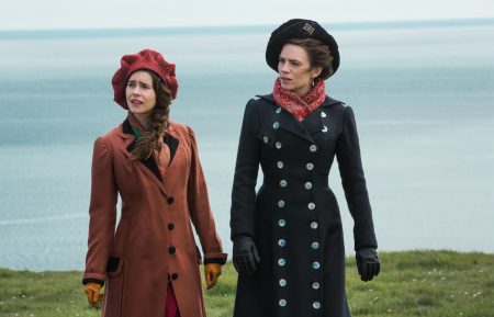 Howard's End - Philippa Coulthard as Helen Schlegel and Hayley Atwell as Margaret Schlegel