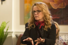 Lea Thompson directing an episode of American Housewife