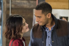 Re-Inventing the Abbotts - Lucy Hale as Stella and Elliot Knight as Wes