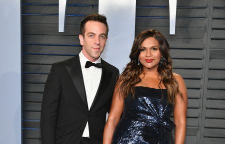 BJ Novak and Mindy Kaling attend the 2018 Vanity Fair Oscar Party