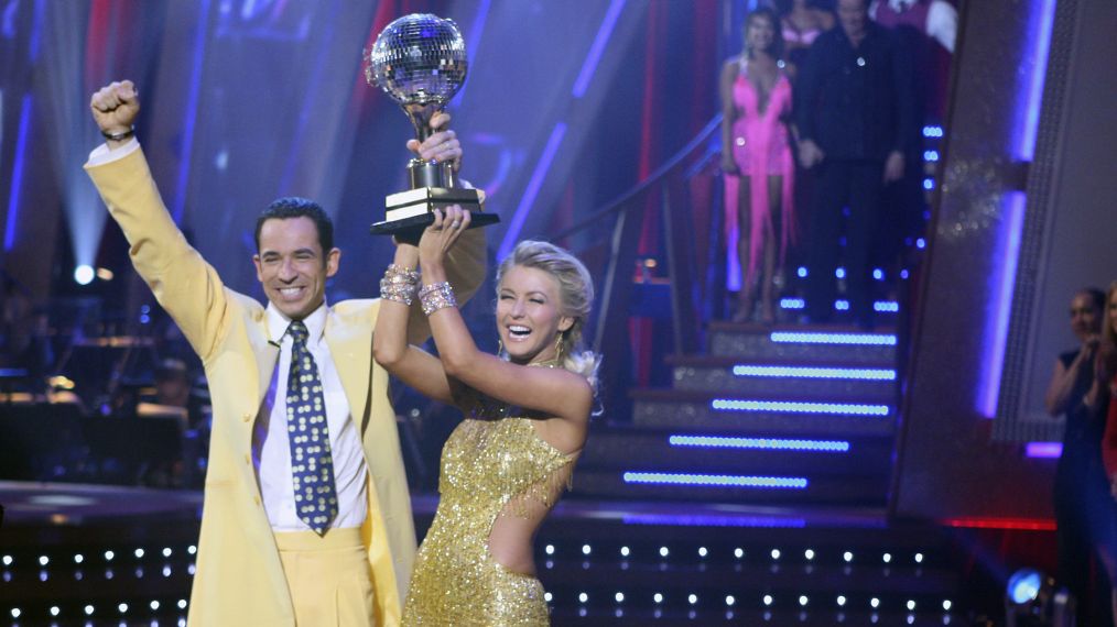DANCING WITH THE STARS - HELIO CASTRONEVES, JULIANNE HOUGH