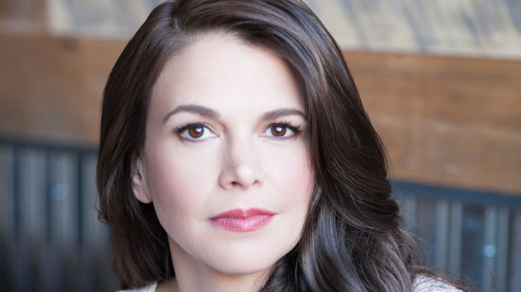 SUTTON FOSTER