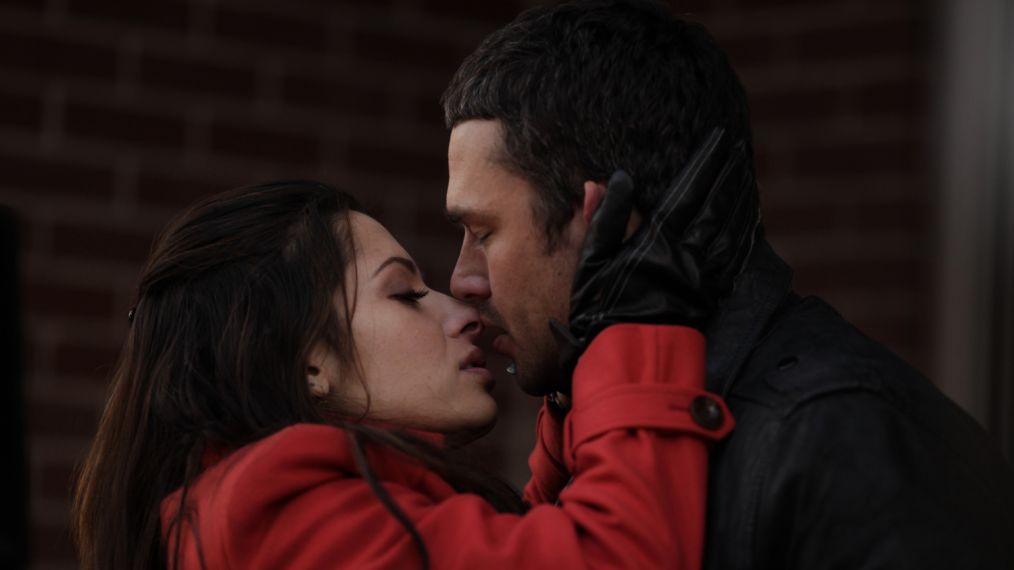 Sarah Shahi as Renee, Taylor Kinney as Kelly Severide in 'Chicago Fire' Season 1