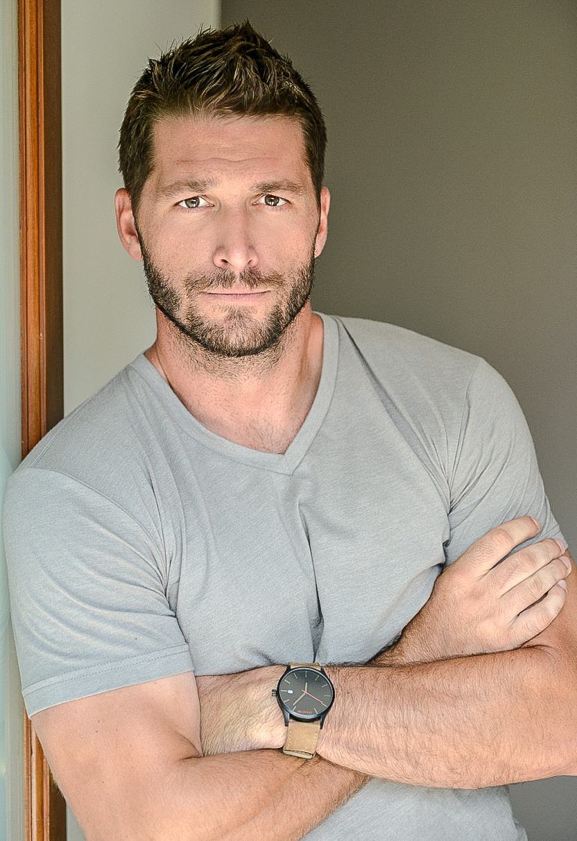 Meet Brett Tutor, the Hunky New Carpenter on 'Trading Spaces'