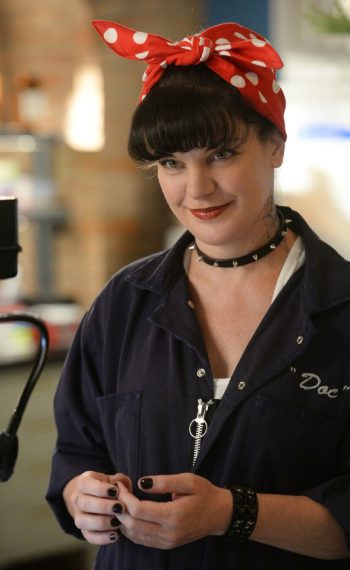 Pauley Perrette as Abby in NCIS - 'Viral'