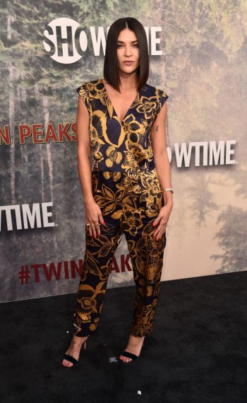 Jessica Szohr attends the premiere of Showtime's 