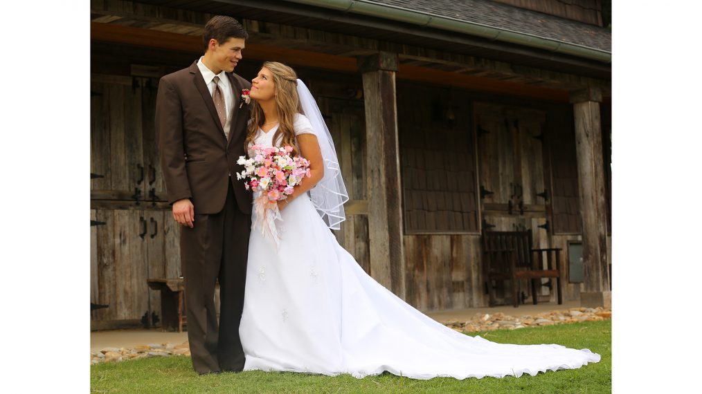 'Bringing Up Bates' Wedding