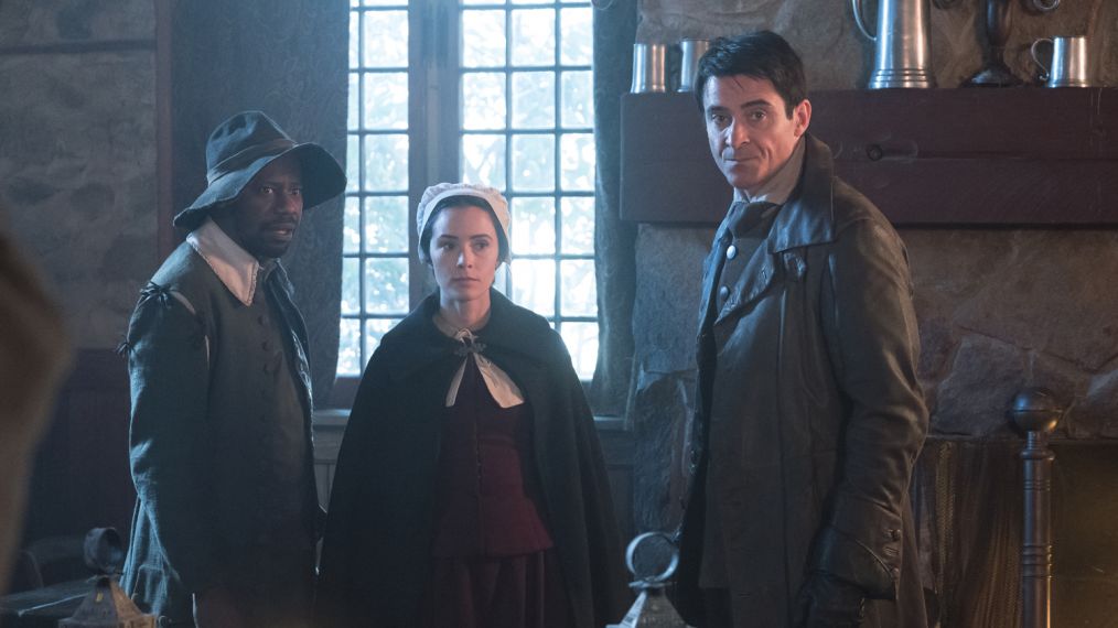 Timeless - Season 2 - Malcolm Barrett as Rufus Carlin, Abigail Spencer as Lucy Preston, Goran Visnjic as Garcia Flynn - 'The Salem Witch Hunt'