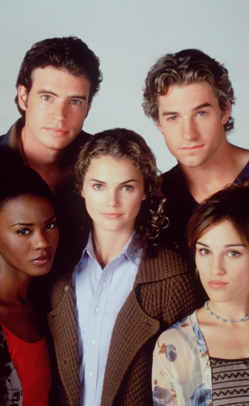 Felicity - Scott Foley, Scott Speedman, Amy Jo Johnson, Keri Russell, and Tangi Miller