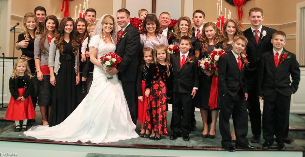 'Bringing Up Bates' Wedding