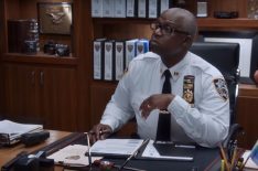 'Brooklyn Nine-Nine' Sneak Peek: Gina & Terry School Holt in Social Media (VIDEO)