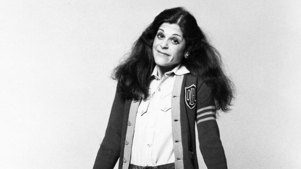 Portrait of American actress and comedienne Gilda Radner (1946 - 1989) as she poses against a white background, New York, New York, late 1970s. (Photo by Anthony Barboza/Getty Images)