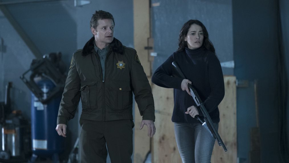 The Crossing - Steve Zahn and Natalie Martinez