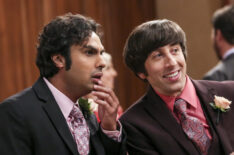 Rajesh Koothrappali (Kunal Nayyar) and Howard Wolowitz (Simon Helberg) in The Big Bang Theory - 'The Bow Tie Asymmetry'