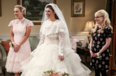 The Big Bang Theory - Penny (Kaley Cuoco), Amy Farrah Fowler (Mayim Bialik) and Bernadette (Melissa Rauch)