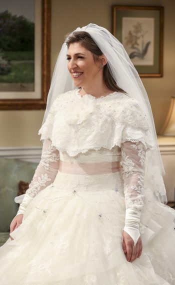 Mayim Bialik as blush bride Amy Farrah Fowler in The Big Bang Theory