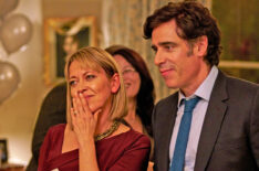 Nicola Walker as Hannah and Stephen Mangan as Nathan in The Split - Season 1, Episode 1