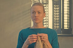 Yvonne Strahovski as Serena Joy knitting in The Handmaid's Tale