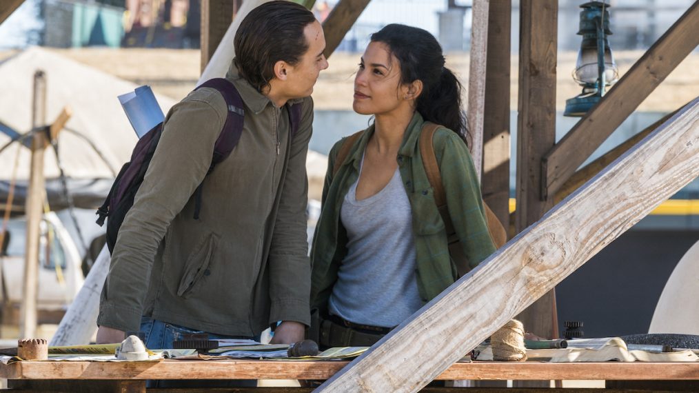 FTWD_404_Luciana_Nick_2