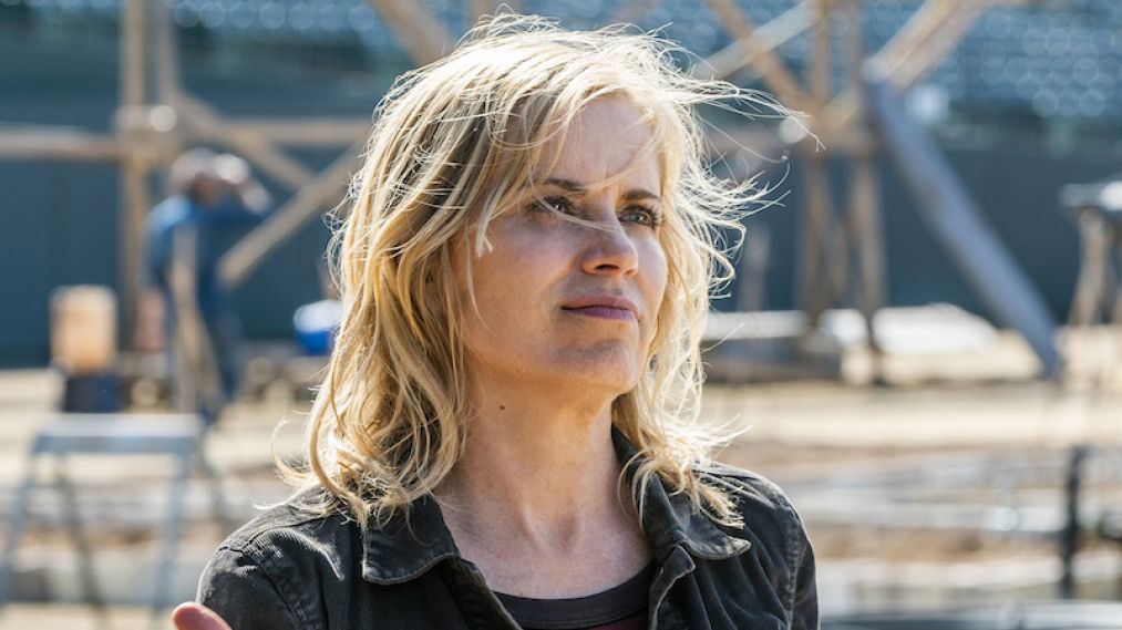 Kim Dickens on Game-Changing 'Fear the Walking Dead' Midseason Finale