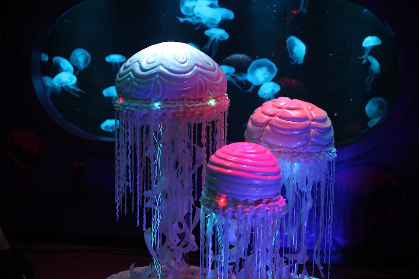 Take a Peek at EyePopping Cake Creations from Food