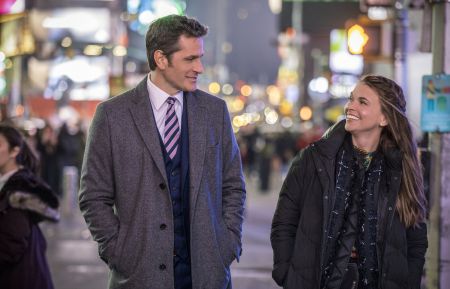 Younger - Peter Hermann as Charles and Sutton Foster as Liza