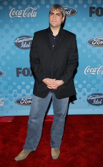Taylor Hicks attends a American Idol Top 12 Party