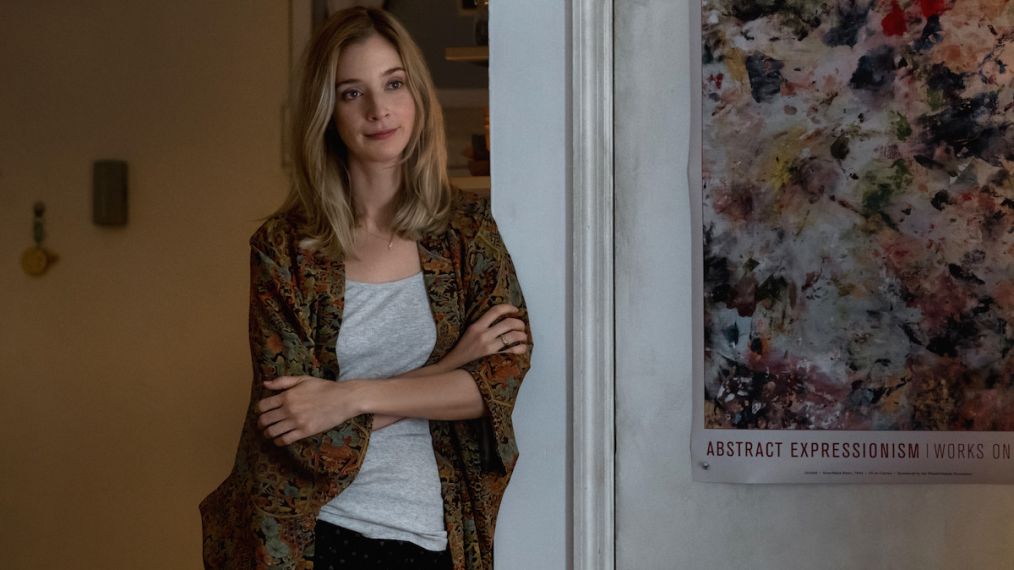 Caitlin Fitzgerald as Simone in Sweetbitter