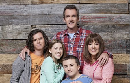 Charlie McDermott, Eden Sher, Atticus Shaffer, Neil Flynn, Patricia Heaton in The Middle