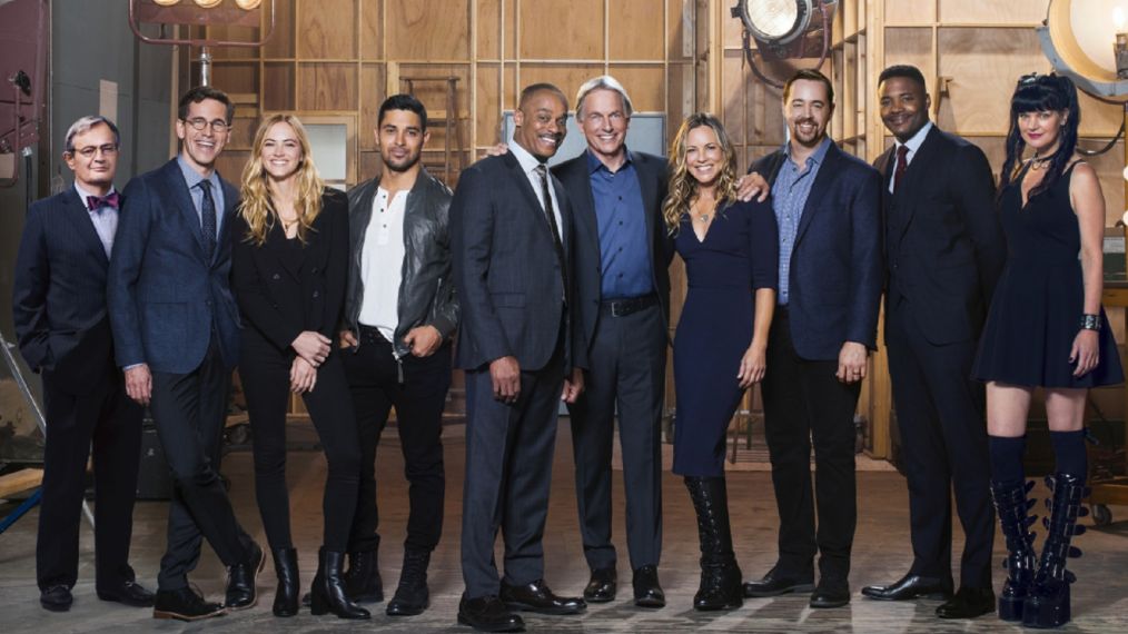 The cast of the CBS series NCIS, scheduled to air on the CBS Television Network. Pictured: David McCallum, Brian Dietzen, Emily Wickersham, Wilmer Valderrama, Rocky Carroll, Mark Harmon, Maria Bello, Sean Murray, Duane Henry, Pauley Perrette. Photo: Kevin Lynch/CBS é 2017 CBS Broadcasting Inc. All Rights Reserved.
