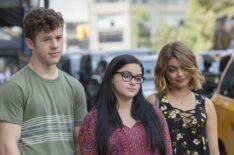 Modern Family - 'A Tale of Three Cities' - Nolan Gould, Ariel Winter, Sarah Hyland