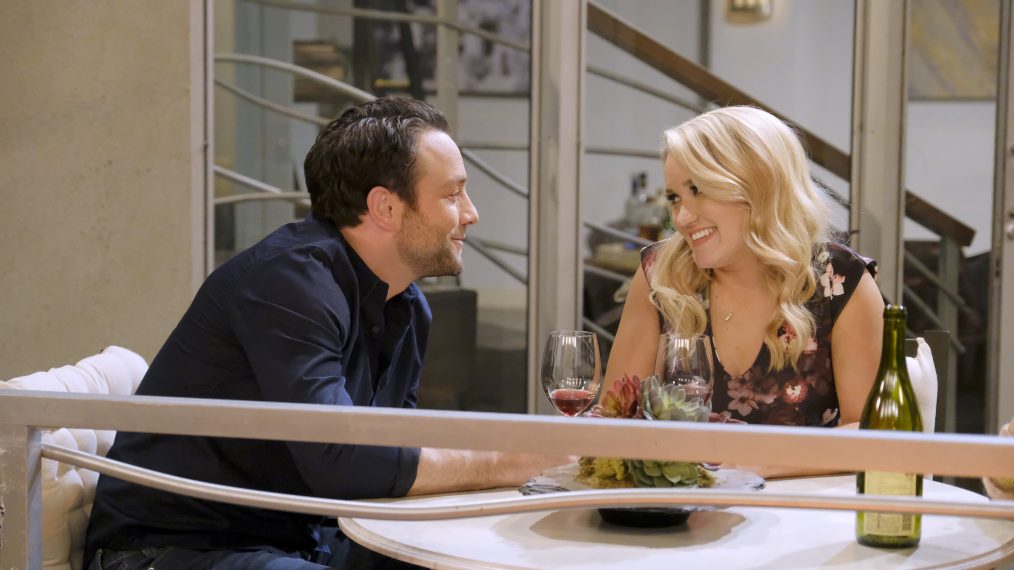 Jonathan Sadowski & Emily Osment in Young & Hungry