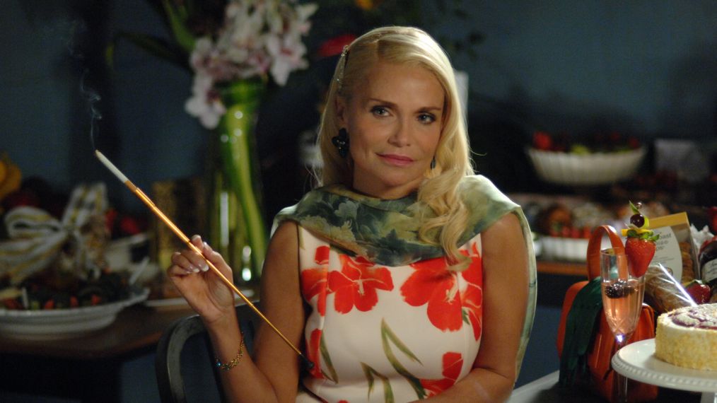 Kristin Chenoweth as Lavinia Peck- Foster in Trial & Error - 'The Suitcase' - Season 2, Episode 1