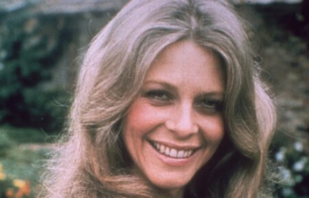 April 1980: American actress Lindsay Wagner. (Photo by Hulton Archive/Getty Images)