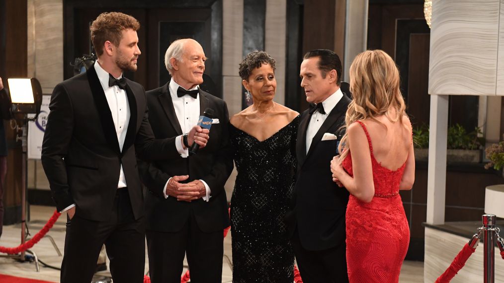 General Hospital - Nick Viall, Max Gail, Vernee Watson, Maurice Benard, Michelle Stafford