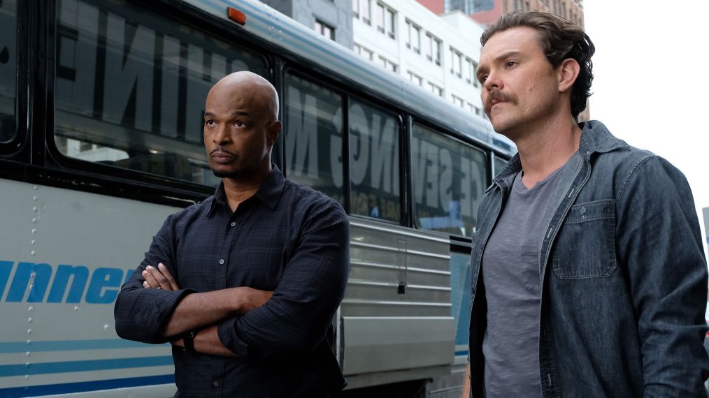 LETHAL WEAPON: Pictured L-R: Damon Wayans and Clayne Crawford in the 