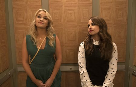 Young & Hungry - Emily Osment, Aimee Carrero