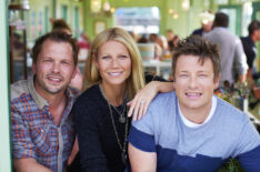 Chef Jamie Oliver Spills Behind-the-Scenes Details About 'Jamie & Jimmy’s Food Fight Club'