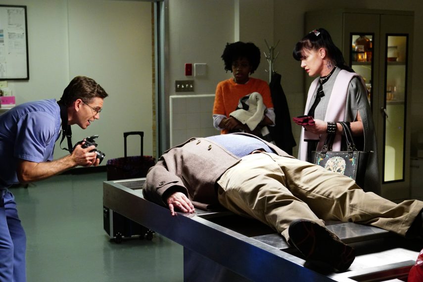 NCIS - Brian Dietzen, Diona Reasonover, Pauley Perrette - "One Man's Trash" -- Gibbs and Ducky see an antique war stick on television that could be the missing murder weapon to a 16-year-old cold case, on NCIS, Tuesday, March 13 (8:00-9:00 PM, ET/PT) on the CBS Television Network. Mike Wolfe of "American Pickers" guest stars as himself.