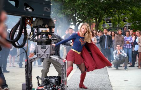 Supergirl - BTS - Melissa Benoist