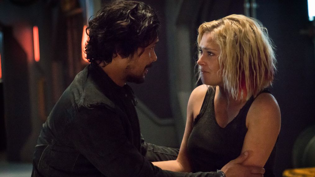 The 100 bellamy and echo The 100 bellamy and echo