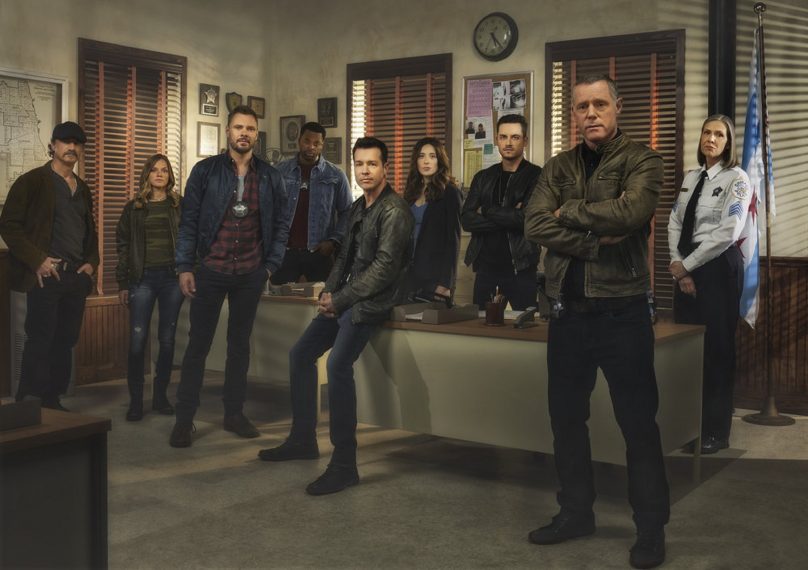 CHICAGO P.D. -- Season: 5 -- Pictured: (l-r) Elias Koteas as Alvin Olinsky, Tracy Spiridakos as Det. Hailey Upton, Patrick Flueger as Adam Ruzek, LaRoyce Hawkins as Kevin Atwater, Jon Seda as Antonio Dawson, Marina Squerciati as Kim Burgess, Jesse Lee Soffer as Jay Halstead, Jason Beghe as Hank Voight, Amy Morton as Sgt. Trudy Platt -- (Photo by: James Dimmock/NBC)