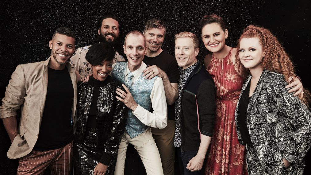 The cast of Star Trek Discovery - Wilson Cruz, Sonequa Martin-Green, Shazad Latif, Doug Jones, Anson Mount, Anthony Rapp, Mary Chieffo and Mary Wiseman