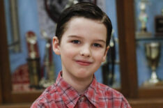 Iain Armitage as Young Sheldon - 'Spock, Kirk, and Testicular Hernia'