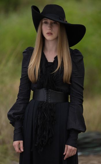 AMERICAN HORROR STORY: COVEN - Taissa Farmiga