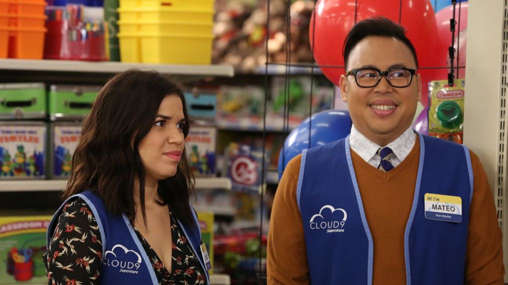 Superstore - Season 3 - America Ferrera as Amy, Nico Santos as Mateo