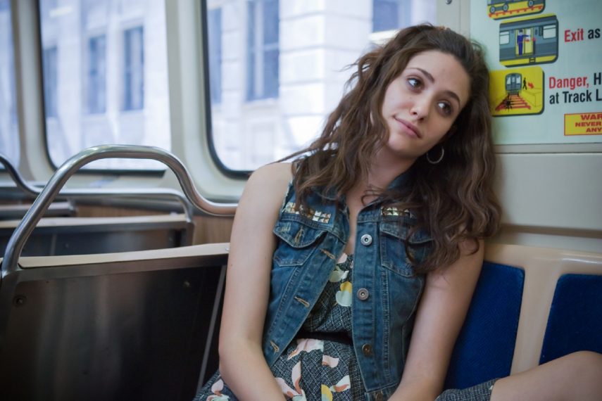 Emmy Rossum as Fiona Gallagher in Shameless (Season 2, Episode 3, "I'll Light a Candle...") - Photo: Chuck Hodes/Showtime - Photo ID: shameless_203_c0232