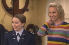 Kaitlyn Dever and Molly McCook in Last Man Standing - 'Welcome Baxter'